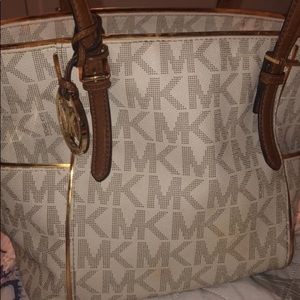Michael Kors purse